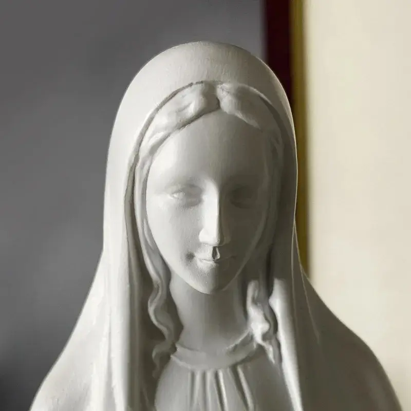 White Resin Virgin Mary Statues - Image 7